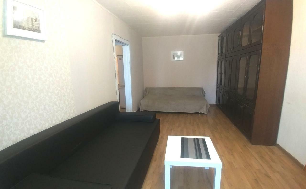 Appartement Dwuszka Na Novyh Cheremuszkah à Moscou Extérieur photo